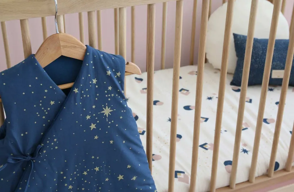Nobodinoz baby bed "Pure" oak 70 x 140