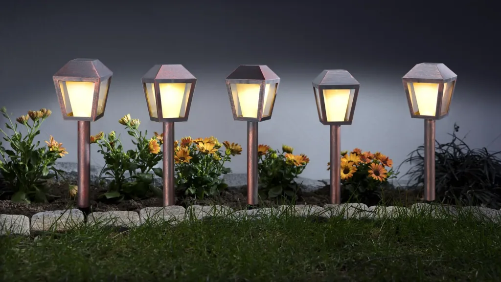 Solar lanterns in antique copper design, set of 5