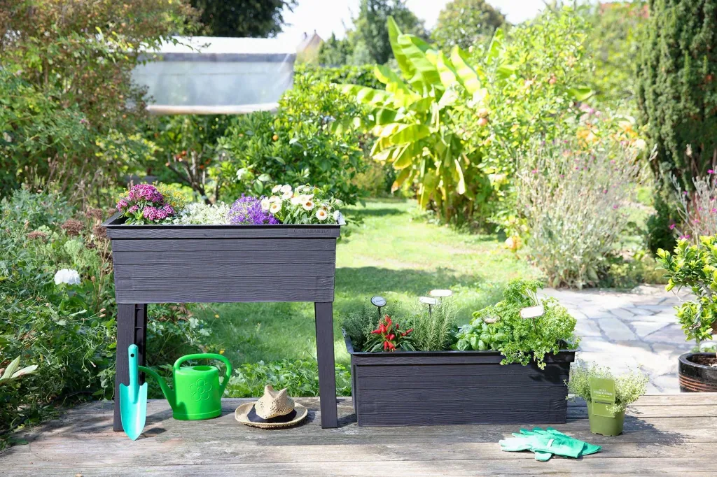 Balcony raised bed Urban Set including cultivation hood