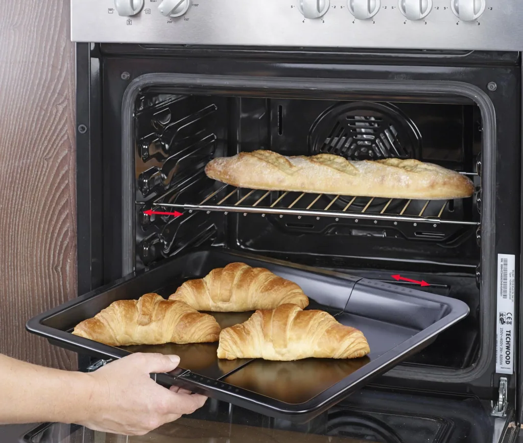Extendable baking tray 33-53.5 cm, set of 2