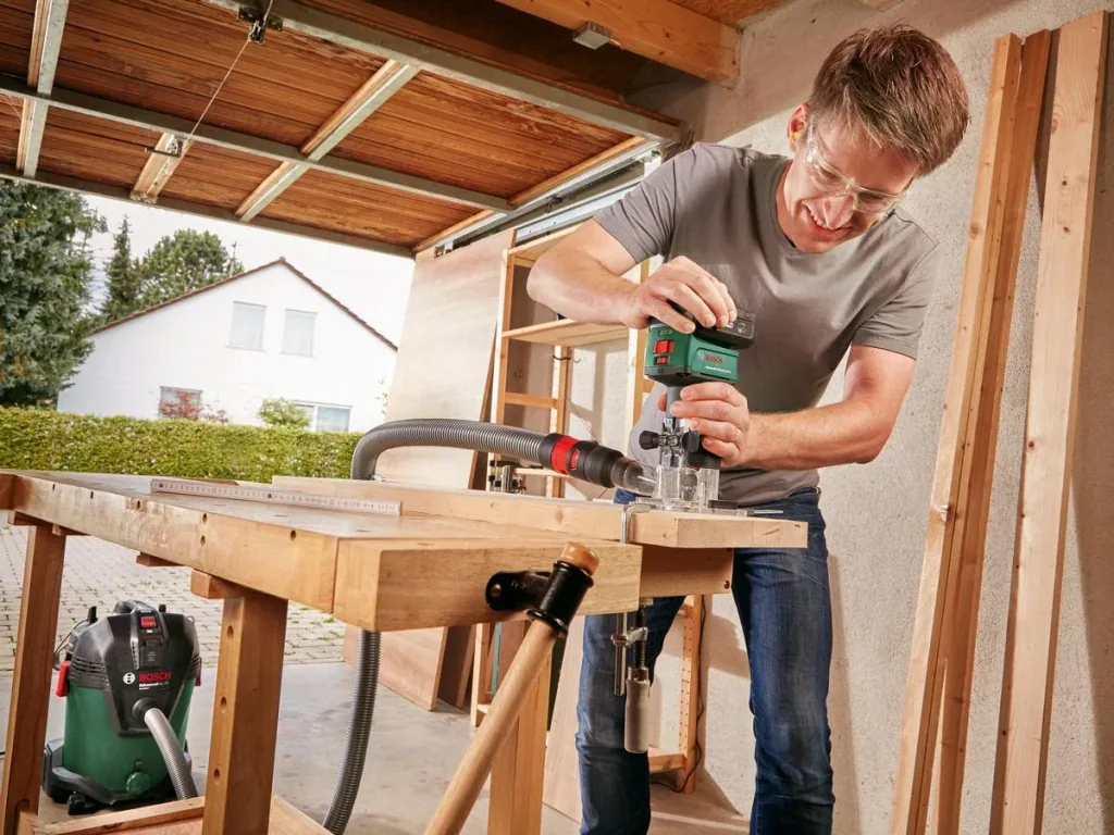 Cordless router Advanced Trim Router 18V-8