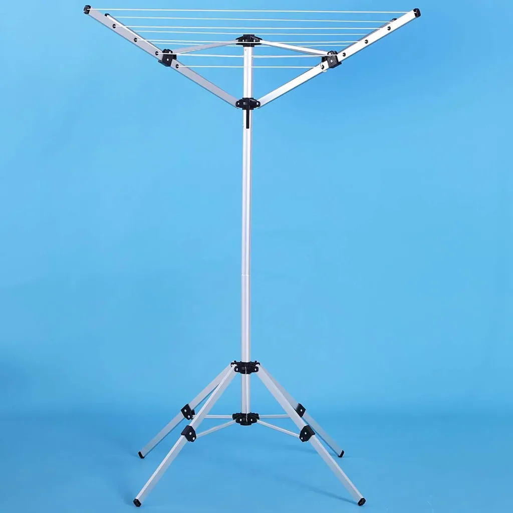 Foldable rotary clothes dryer