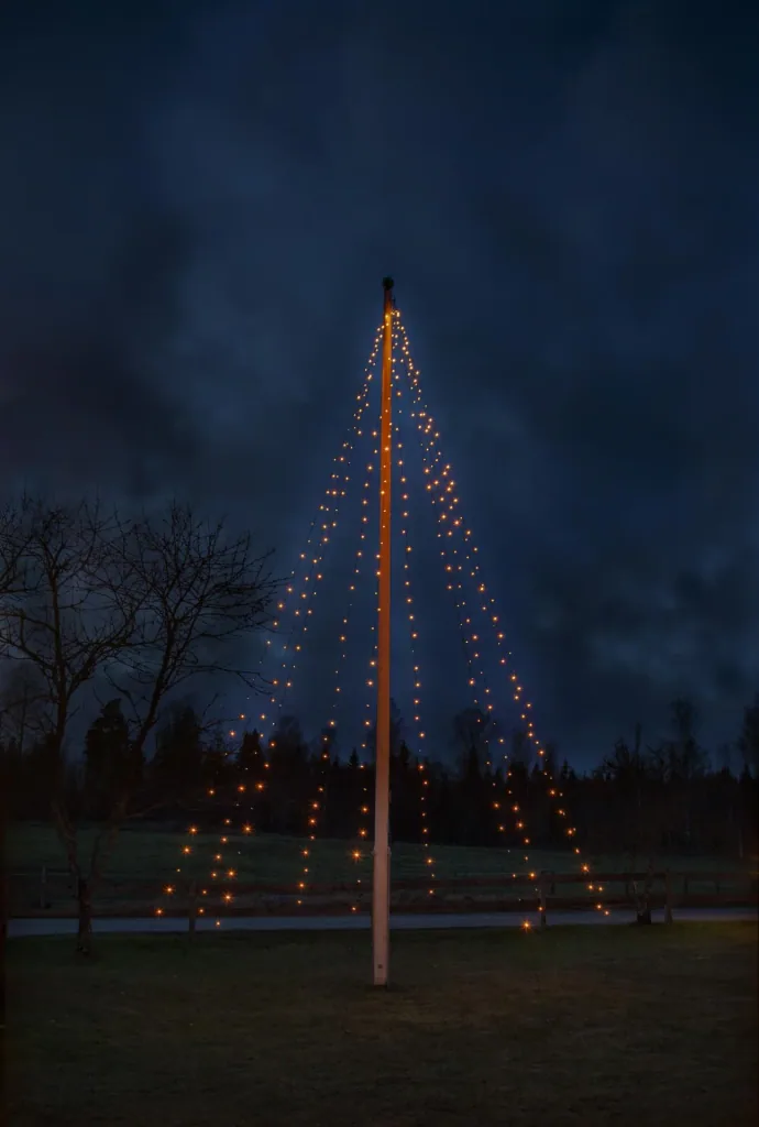 String lights with 360 LEDs for indoor and outdoor use