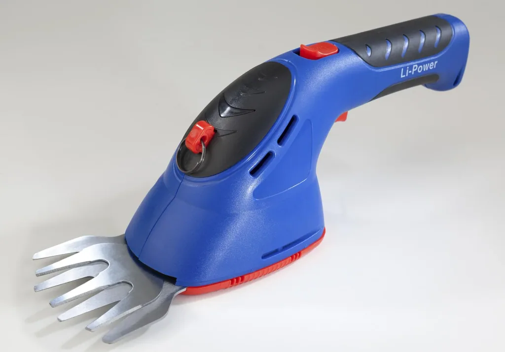 Cordless grass and shrub shears 3.6 Volt Li-Ion