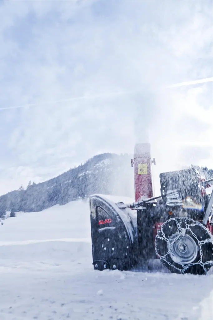 Snow chains for "SnowLine 700 E"