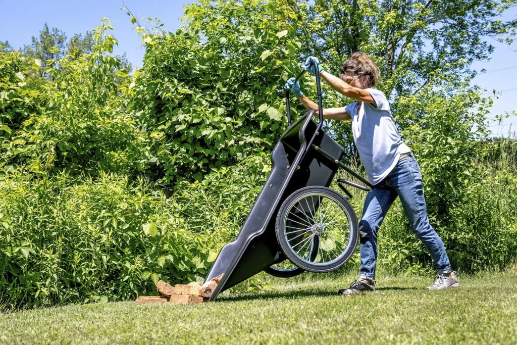 Wheelbarrow Premium 283L 74×165×74 cm Black – 181 kg Load Capacity, Solid Rubber Wheels
