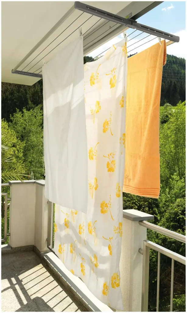 Ceiling-mounted tumble dryer Samba 200