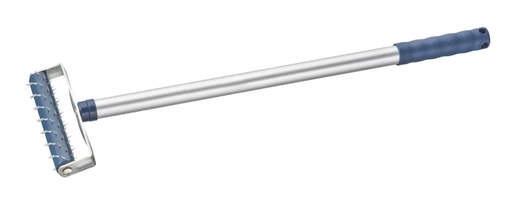 Hedgehog roller 15 cm plastic aluminum handle