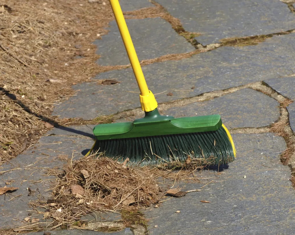 Claw broom with telescopic handle, 40 cm wide