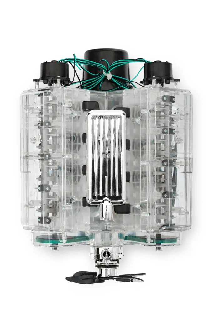 The large V8 engine technology kit