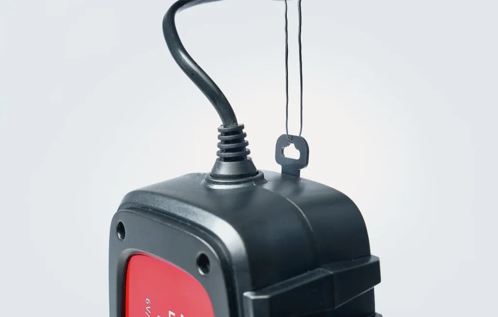 Battery charger for car & motorcycle 6.5A, 6/12 Volt