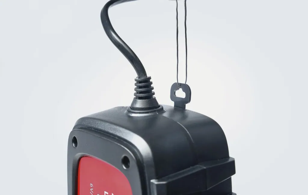 Battery charger, 9-stage - for car & motorcycle - 6.5 A, 6/12 Volt
