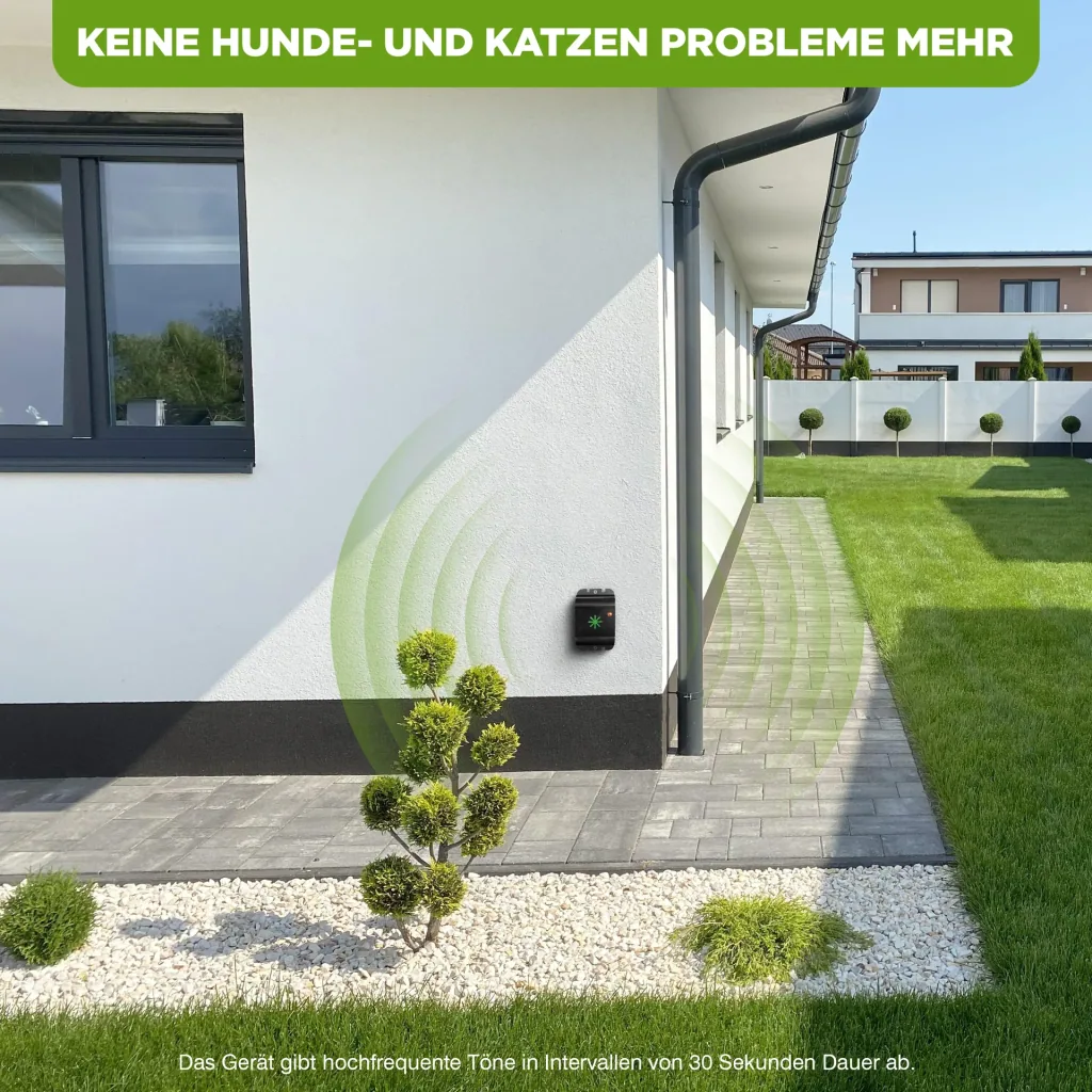 Mobile cat and dog repeller