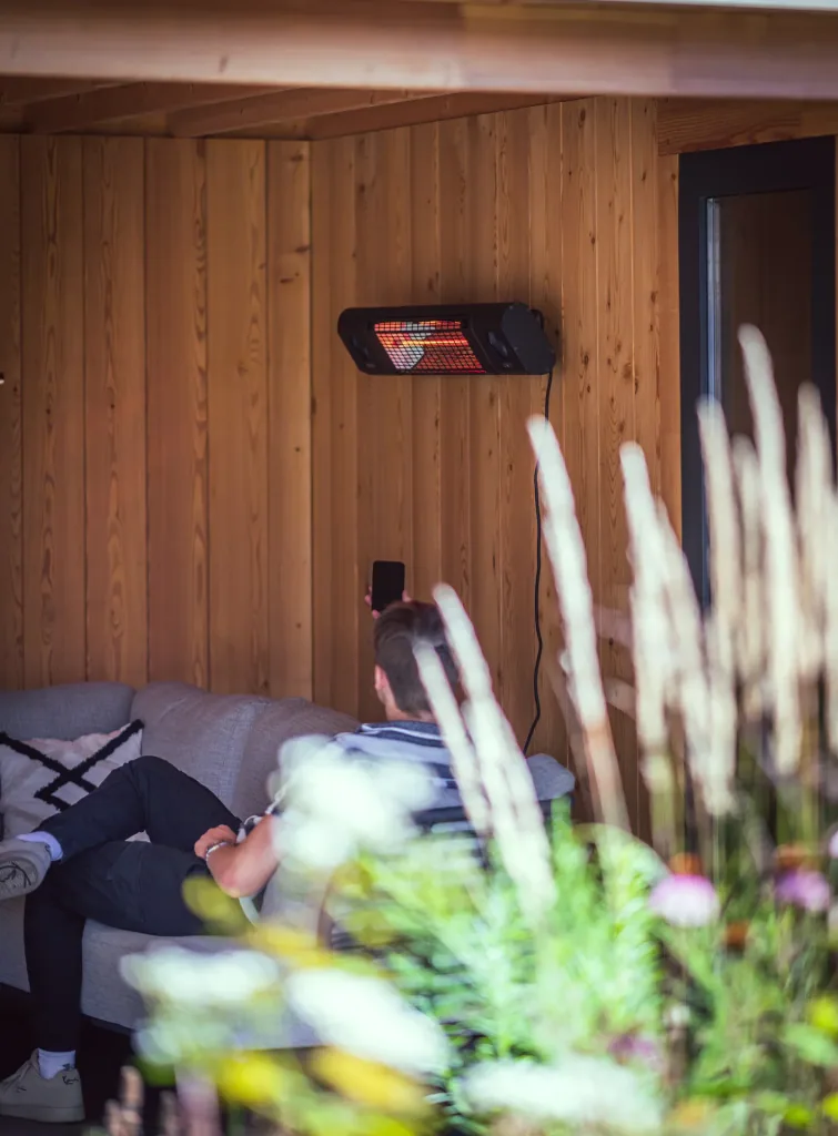 Wandheizstrahler Heater Sun and Sound Ultra Wall Black 2000 Watt