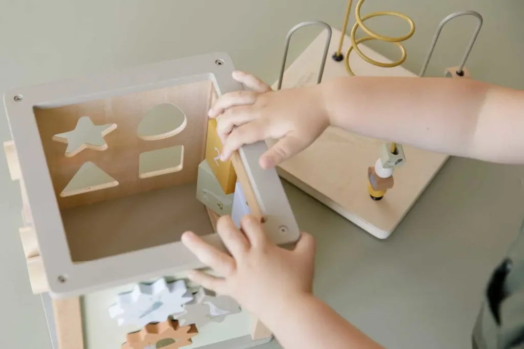 Motor cubes, activity cubes, Activity Cubes Baby - Little Dutch, Little Goose, Wood, Oliv