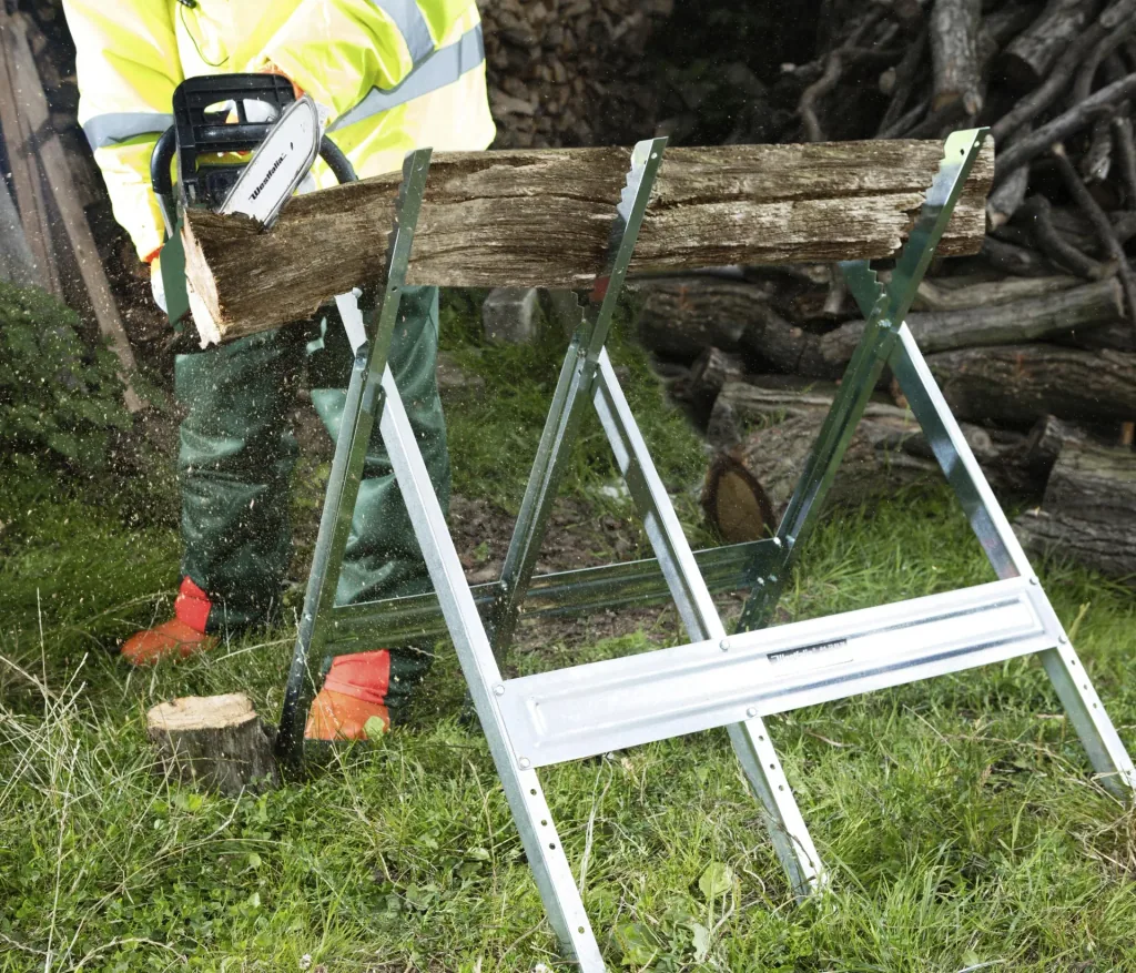 Petrol chainsaw GM BK 4545 including tarpaulin 3 x 4 m - universally usable