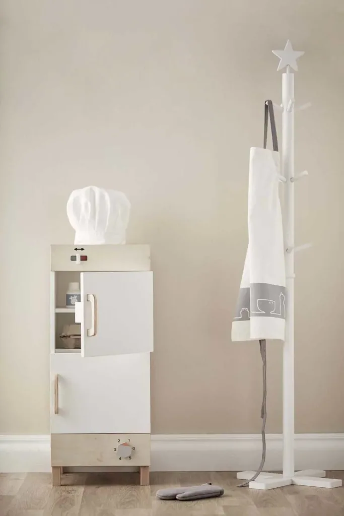 Kids concept game cooking apron with accessories