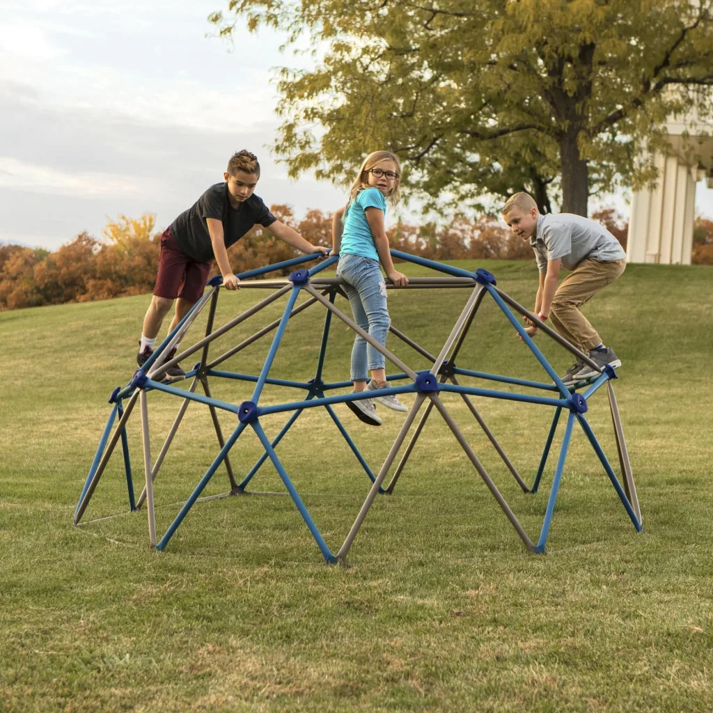 Climbing Frame Geodome 274×274×137 cm Brown – Freestanding, No Foundation