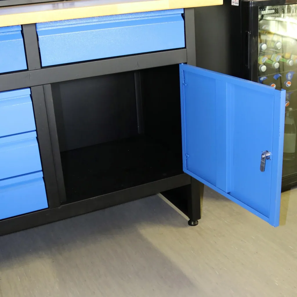 Workbench GW 5/1 with 2 drawers, 3 drawers and 1 door