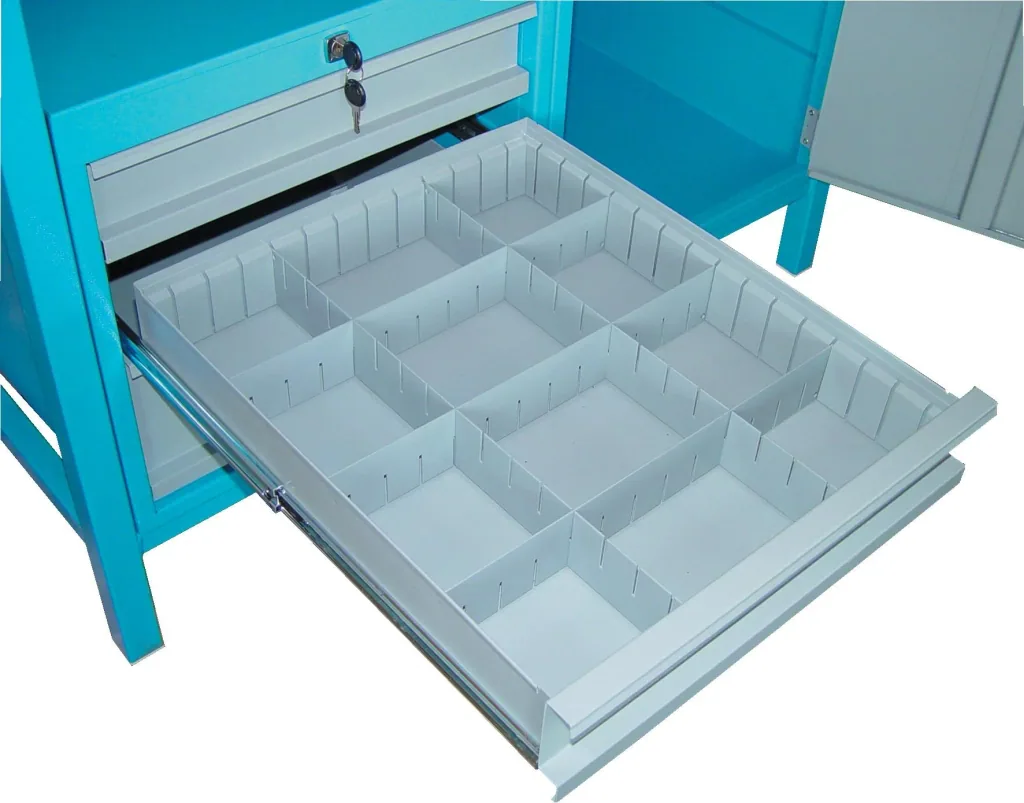 Workbench P 1200 SLT with drawers and lockable door