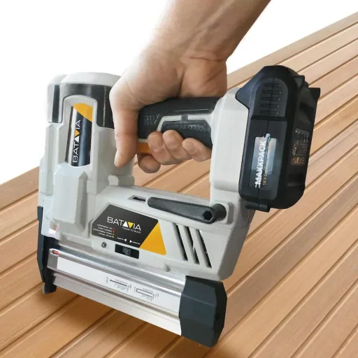 Maxxpack 18V Cordless Stapler/Nailer 18GA (without battery and charger)