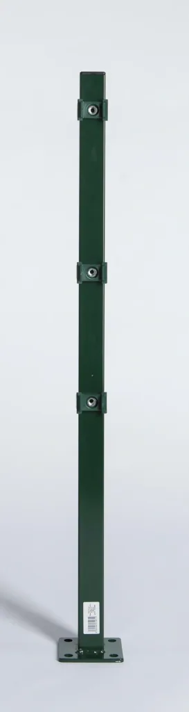Corner posts for single-rod and double-rod fence panels for ground mounting