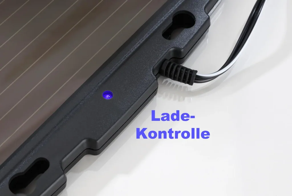 4.5 Watt mobile solar panel for trickle charging