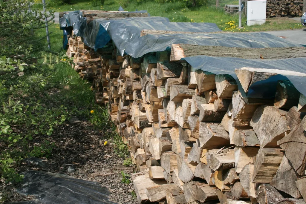Wood cover tarpaulin 150 g, 150 x 300 cm