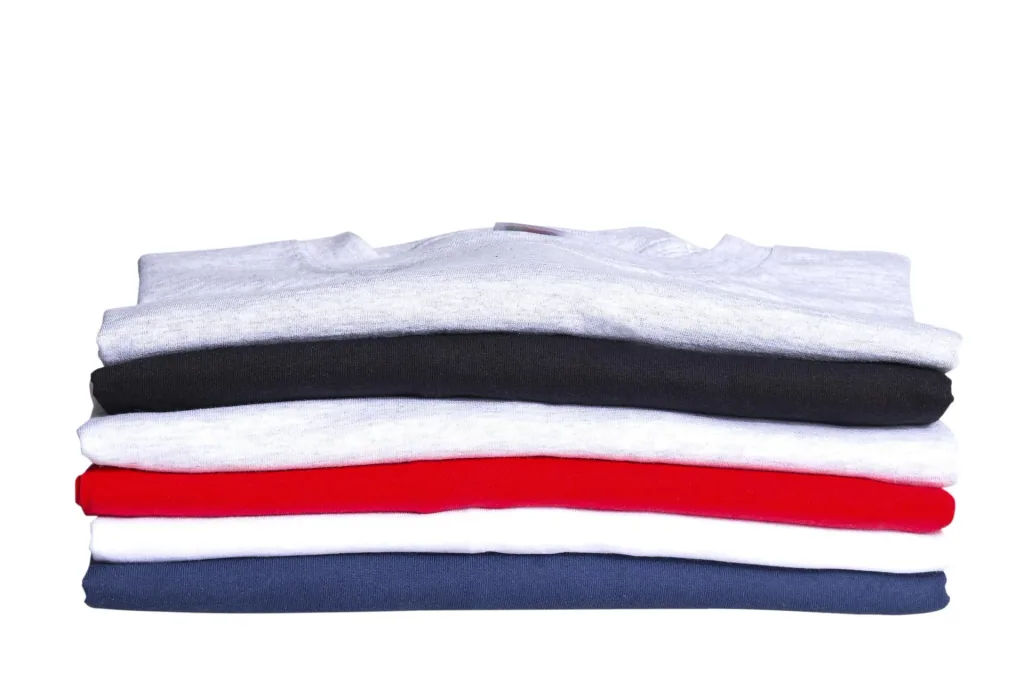 T-shirt with round neck, color red size M