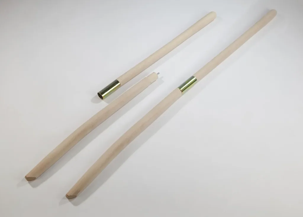 Shovel handle beech, 1300 x 41 mm, curved, divisible