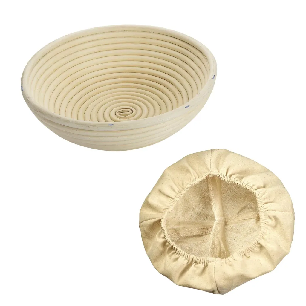 Set of wicker fermentation baskets with cotton cover, round