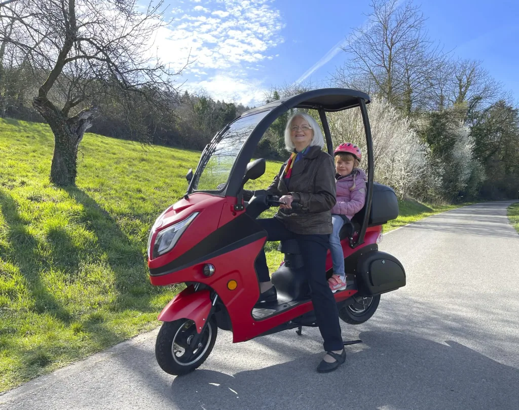 E-compact scooter "Lucca Duo" - 40 km/h, blue