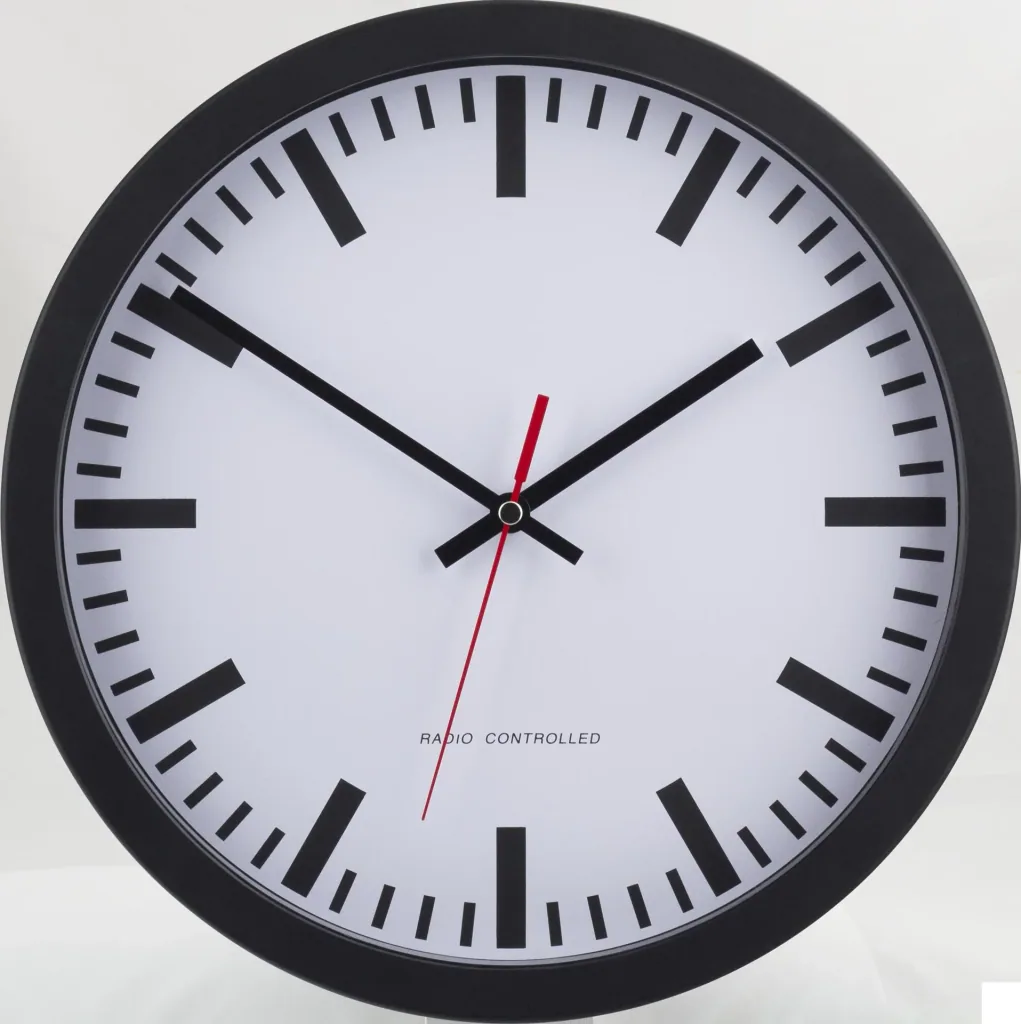 Radio-controlled wall clock 30 cm, black