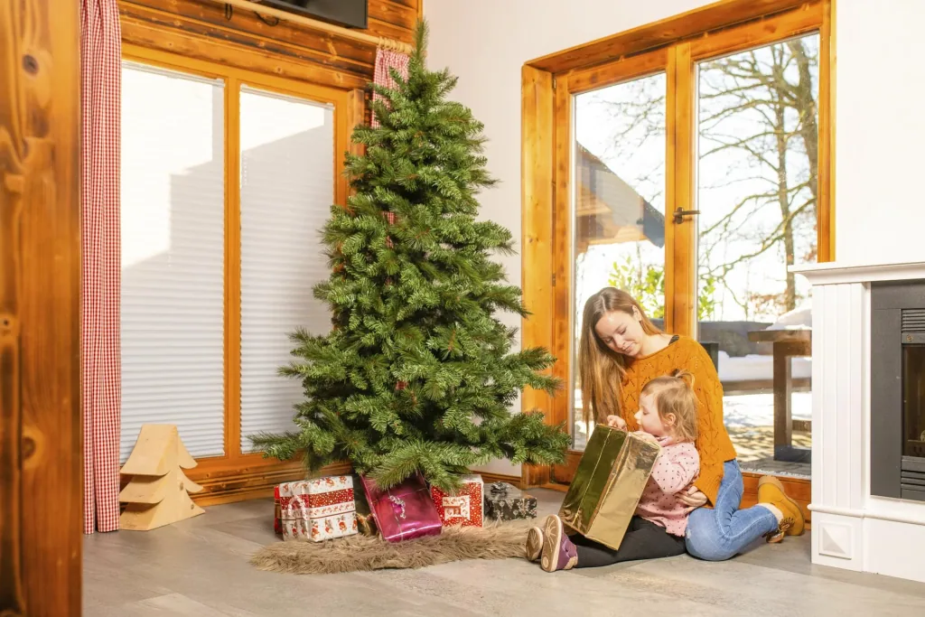 Artificial Christmas tree Mesa Spruce 180 cm Green