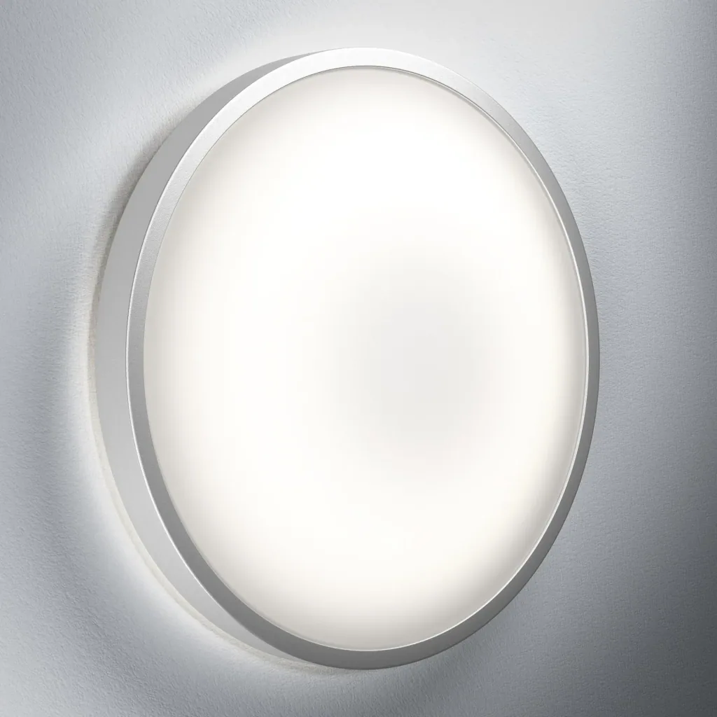 LED lamp Star in light bulb shape with daylight sensor, 10 watts, E27, warm white, matt