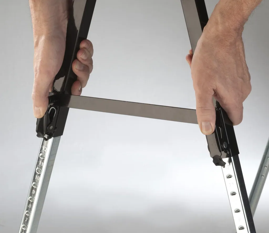 Workbench, foldable, height-adjustable
