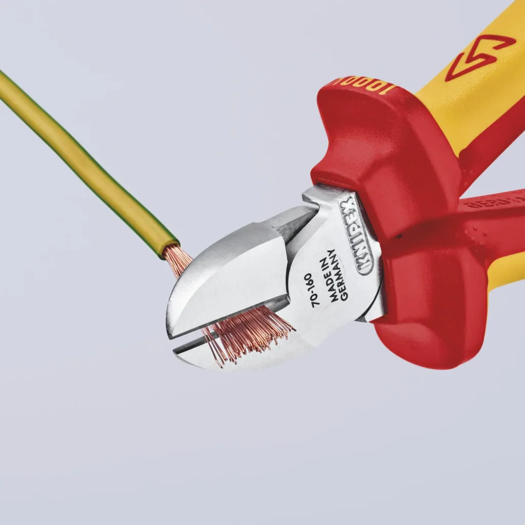 Side cutters insulated with multi-component covers chrome-plated 160 mm cutting edge with bevel