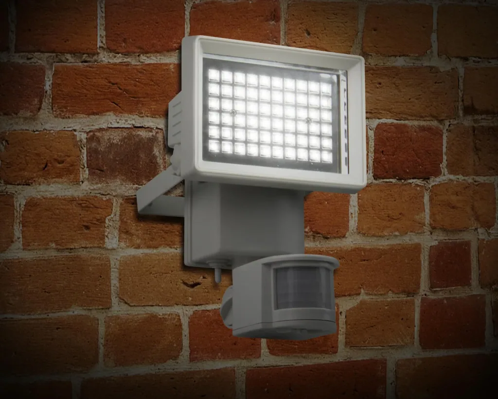 Solar wall light in white with separate solar panel