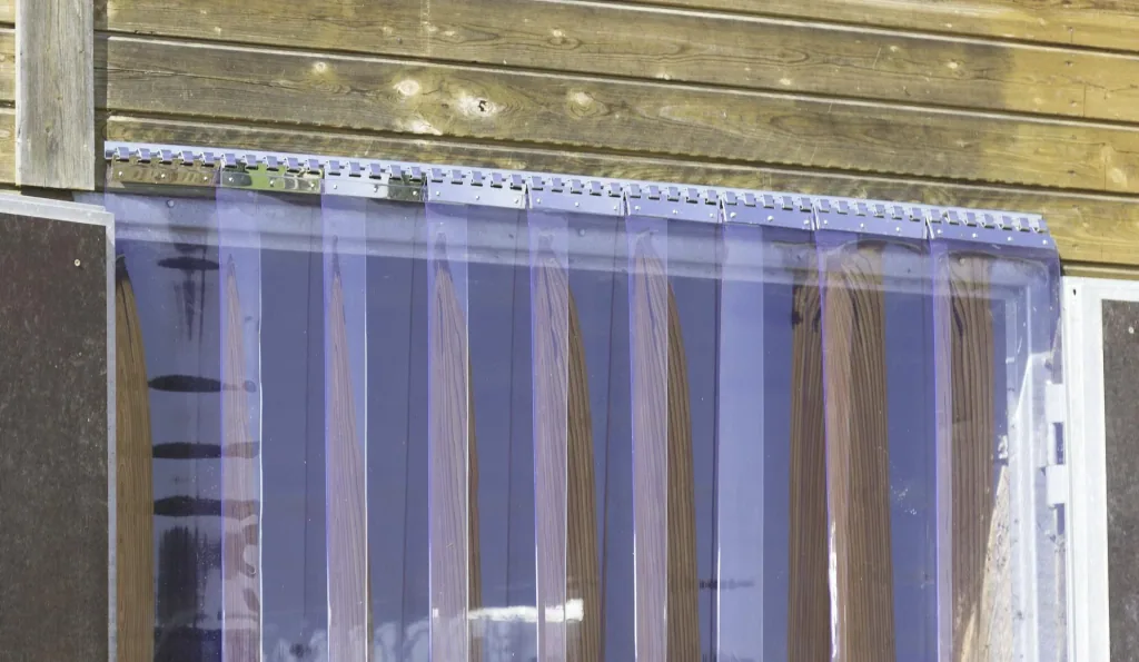 PVC curtain 200x2mm, transparent, 25m roll