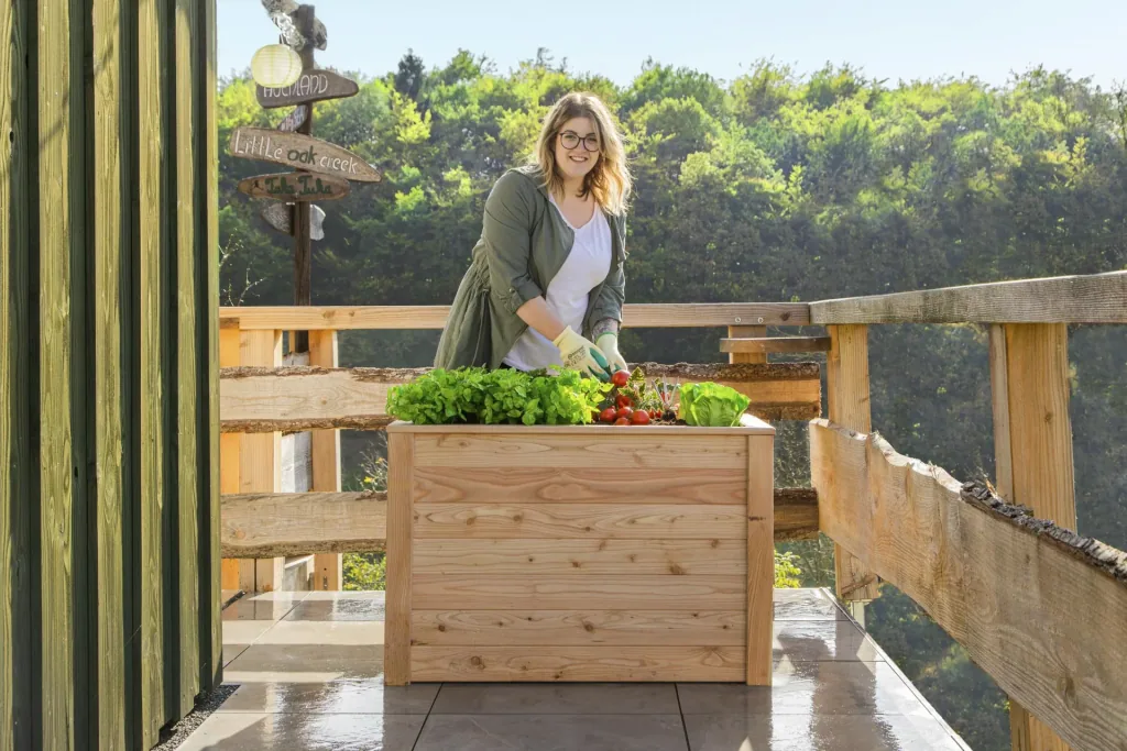 Raised Bed Klassik 100, 100×65×66 cm, Natural – FSC Larch Wood, Back-Friendly