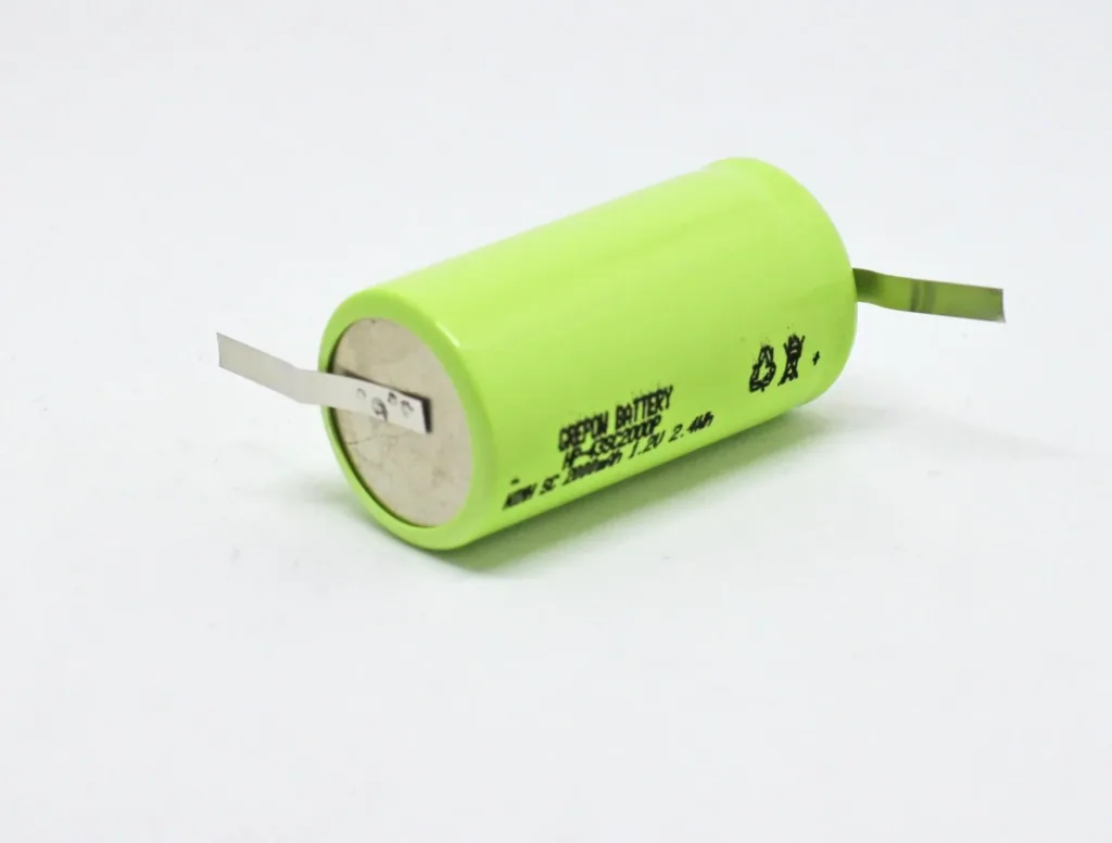 NiMH battery SUB-C with 2000mAh and Z-soldering lug in plastic casing