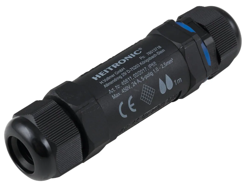 5-pin cable connector with IP 68 protection class