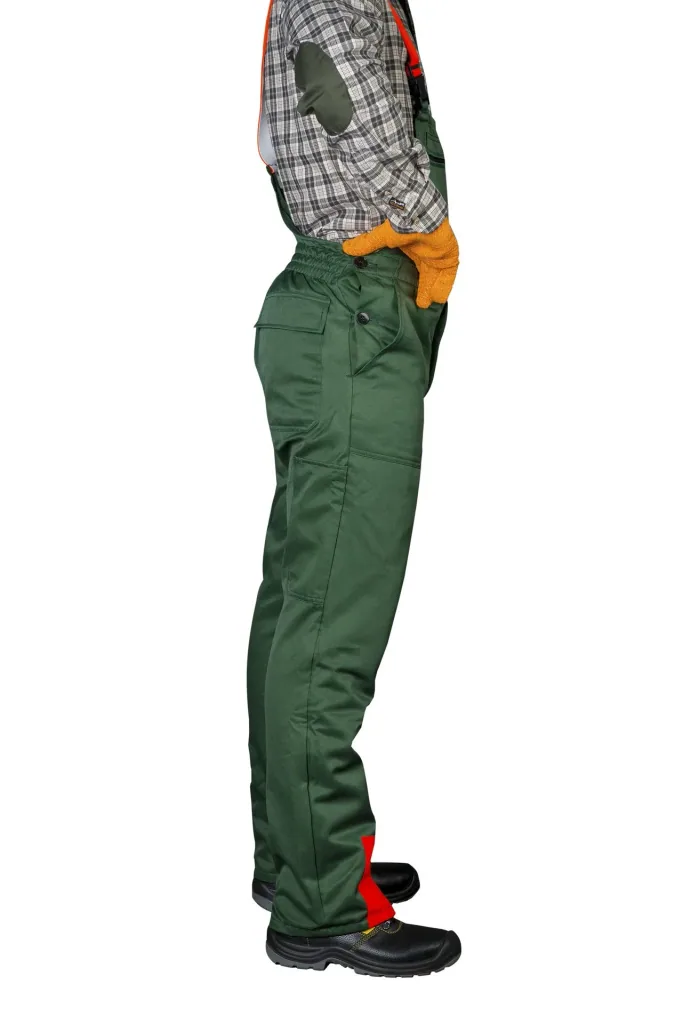 Cut protection safety starter set: trousers size 52, helmet, gloves