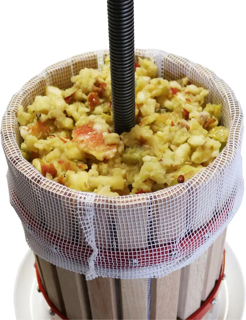 Fruit press OP 30, 30 liters with mechanical drive