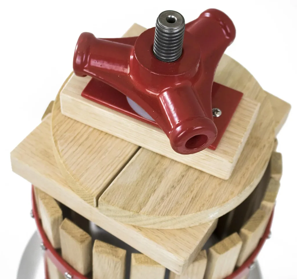 Fruit press OP 30, 30 liters with mechanical drive
