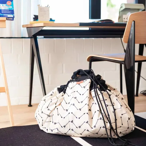 Play & Go game bag print arrows