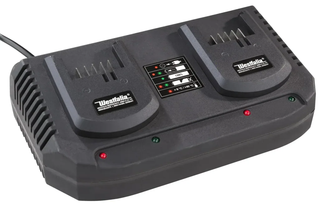 Set cordless chainsaw + 2 x 4 Ah batteries + double fast charger