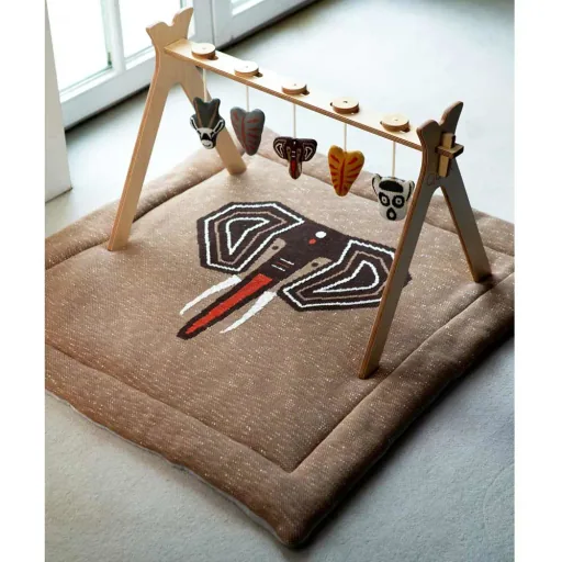 Quax Baby Play Arch Wood with knitted figures