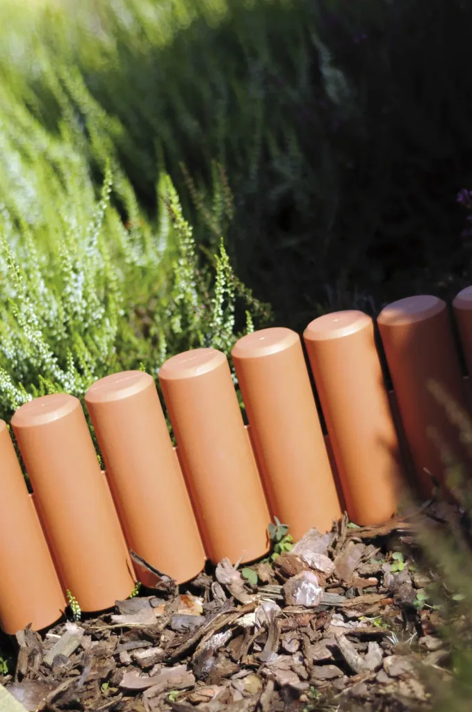 Bed edging PALISADE, terracotta - 10 pieces - 2.7 m