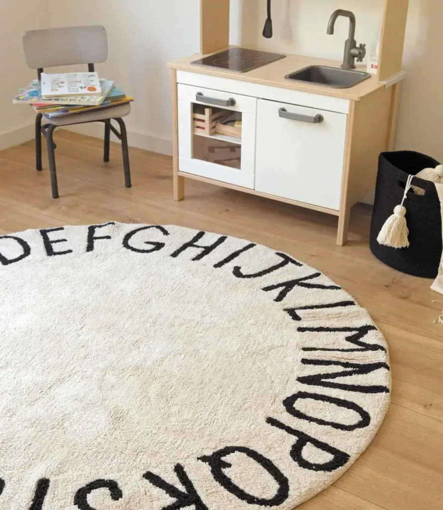 Lorena Canals round carpet abc nature